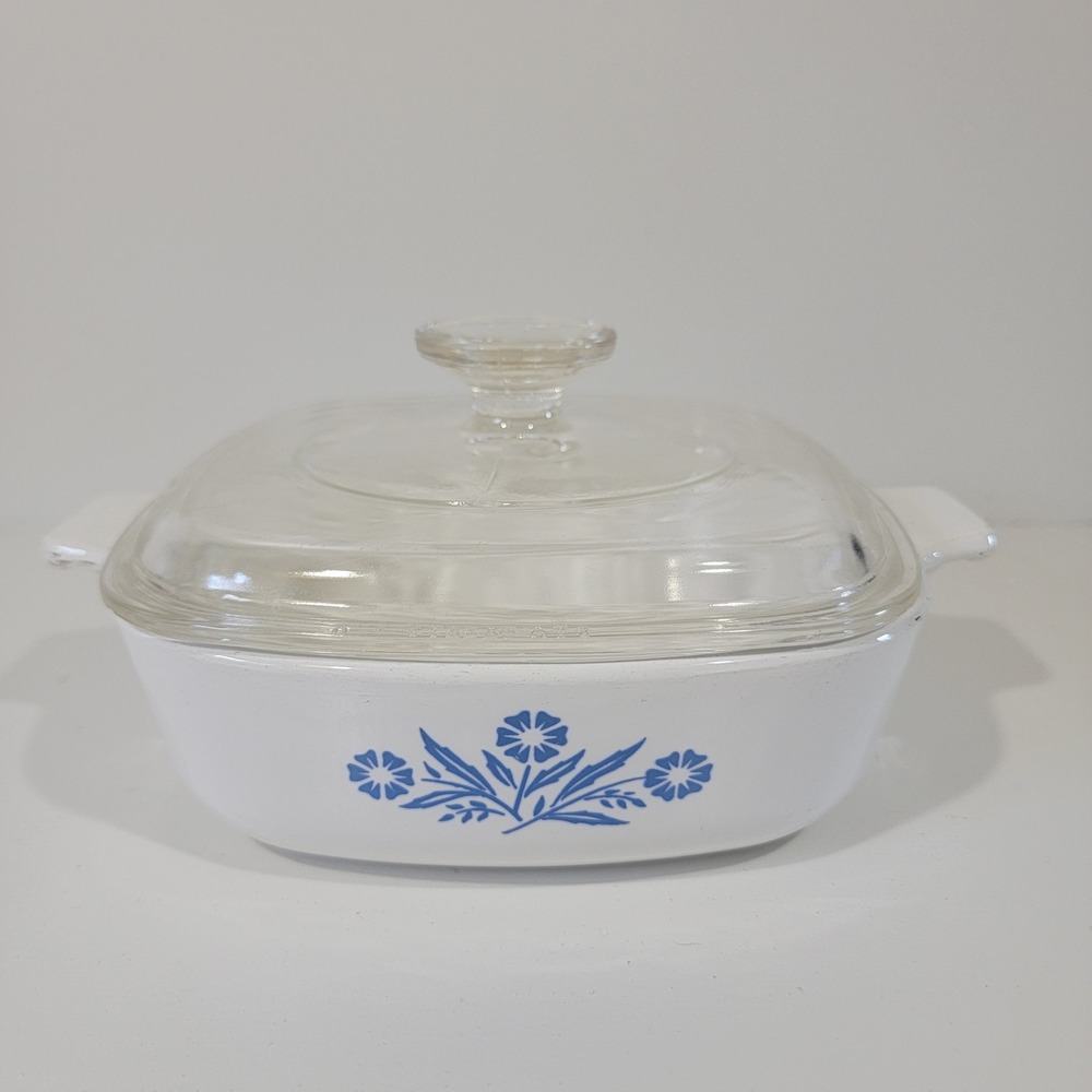 Vintage Corning Ware Blue Cornflower Casserole Dish with Pyrex Glass Lid 1 Qt